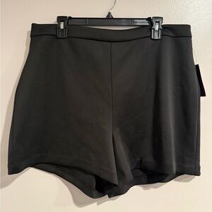 BOLD elements Black Women's Skorts